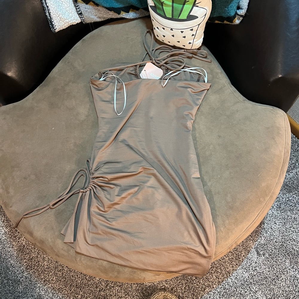 Brown Ruched Dress - Picture 3 of 3